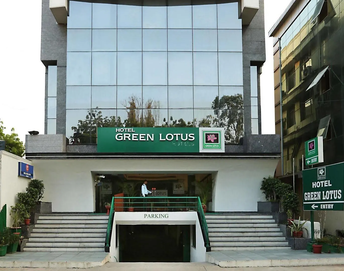*** Hotel Grand Lotus Kapashera New Delhi India
